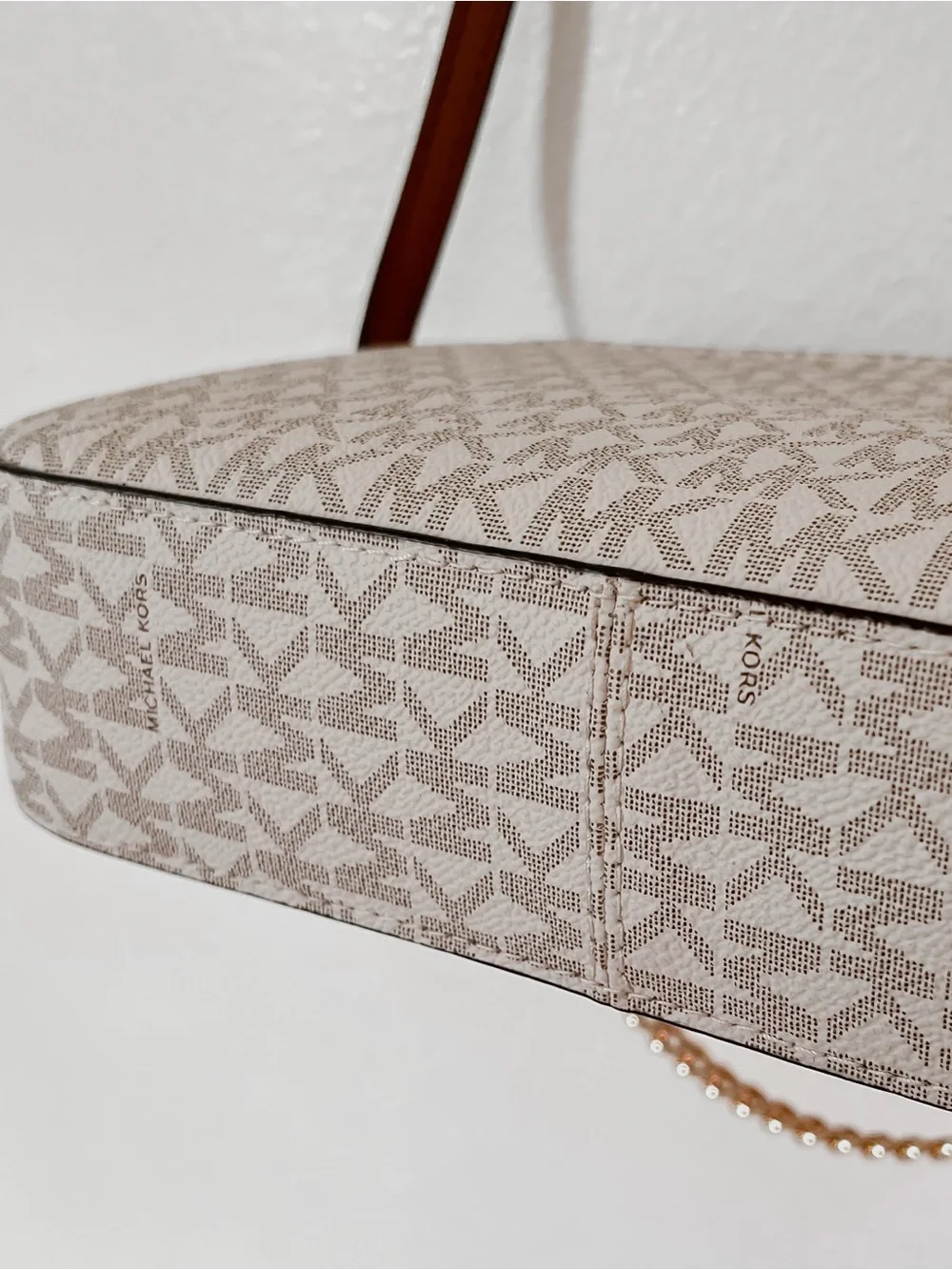 Michael Kors Signature Logo Crossbody